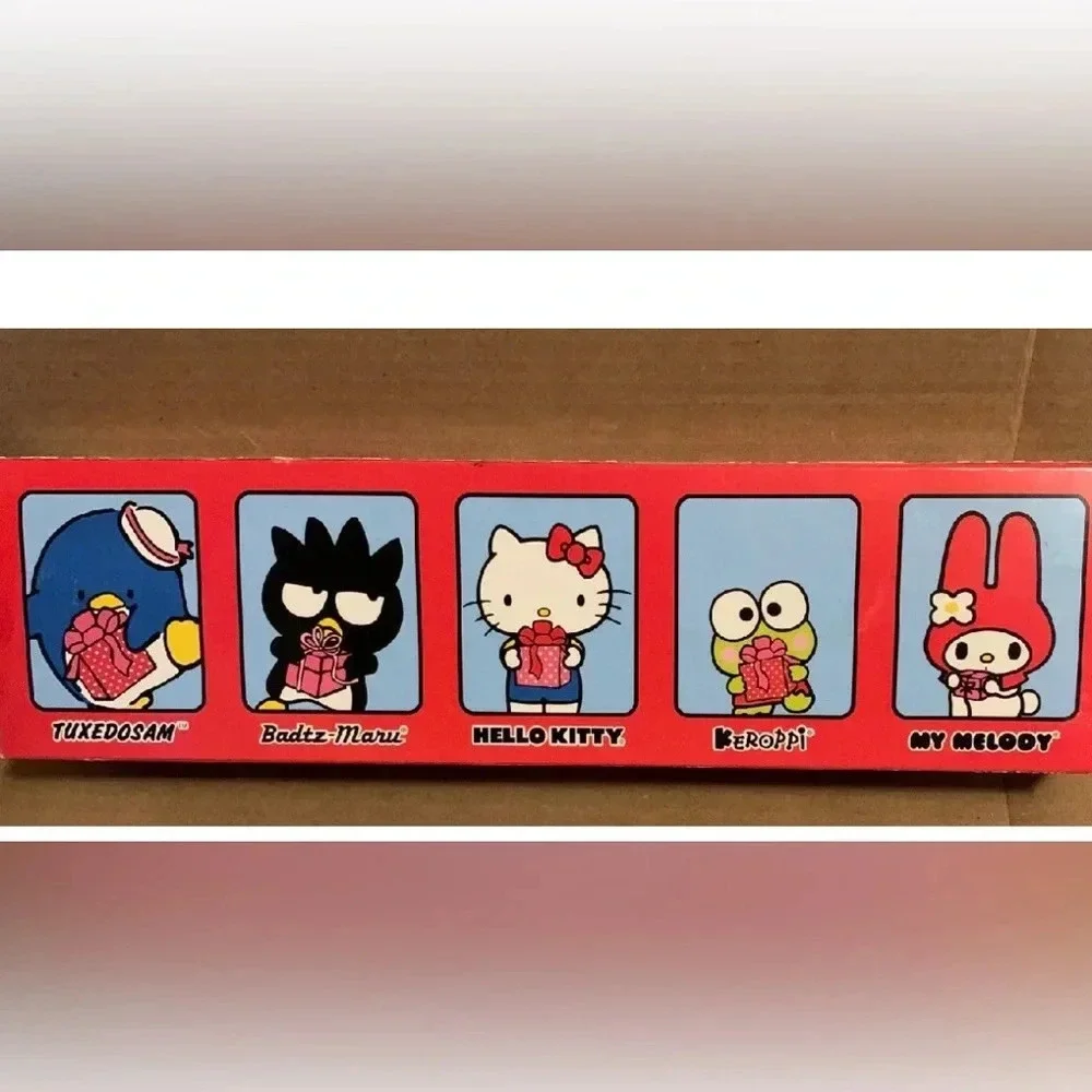 Hello Kitty Sanrio 50th Anniversary Small Gift - Picture 3 of 8